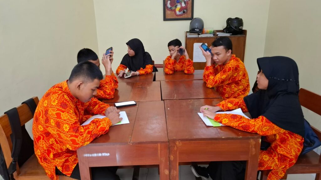 Latihan Soal PKN Bersama Pak Ervan Image 2026 03 05 At 07.56.18 1024x576