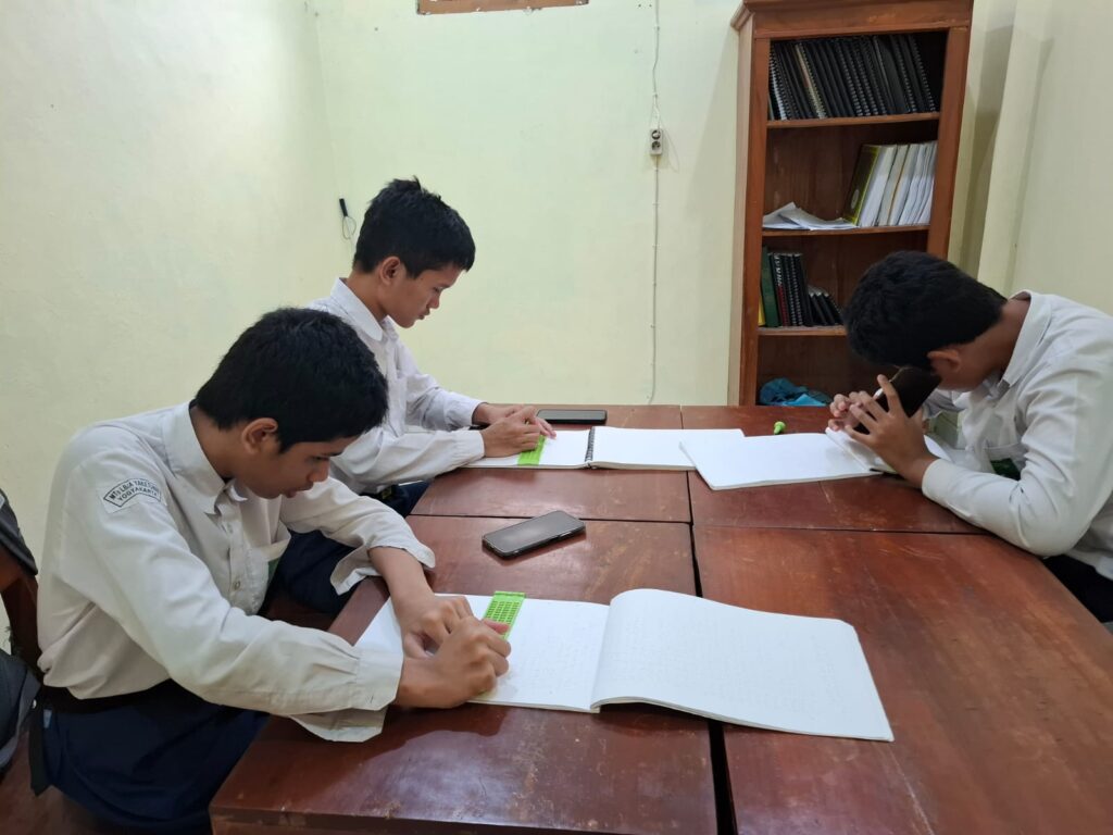 Pembelajaran Bahasa Arab: Materi Masdar di MTs LBA Yaketunis Image 2026 04 27 At 8.48.15 AM 1024x768